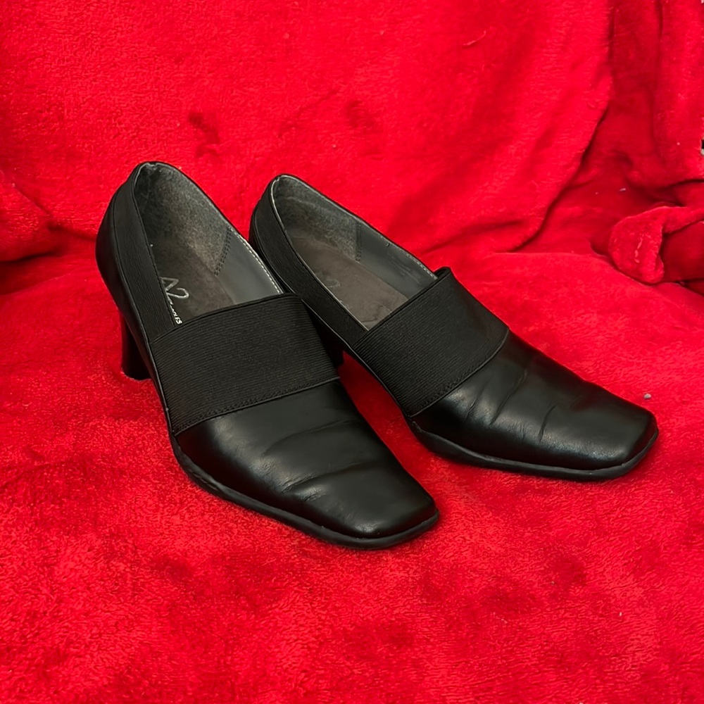A2 by Aerosoles size 7.5 M / black / Cintax